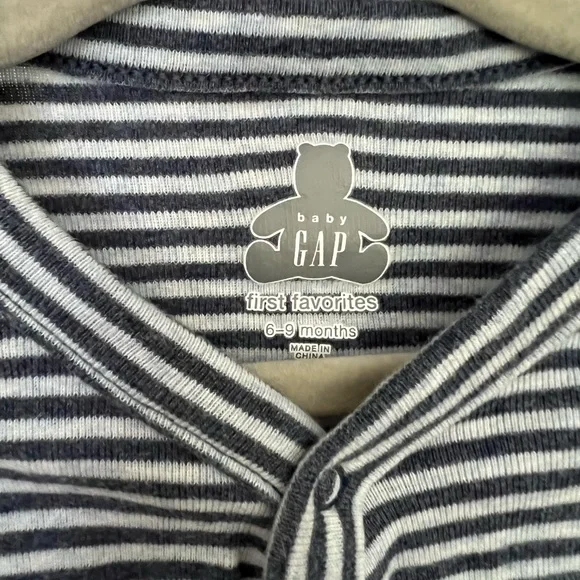 { Baby Gap Striped Footie } - Picture 3 of 4